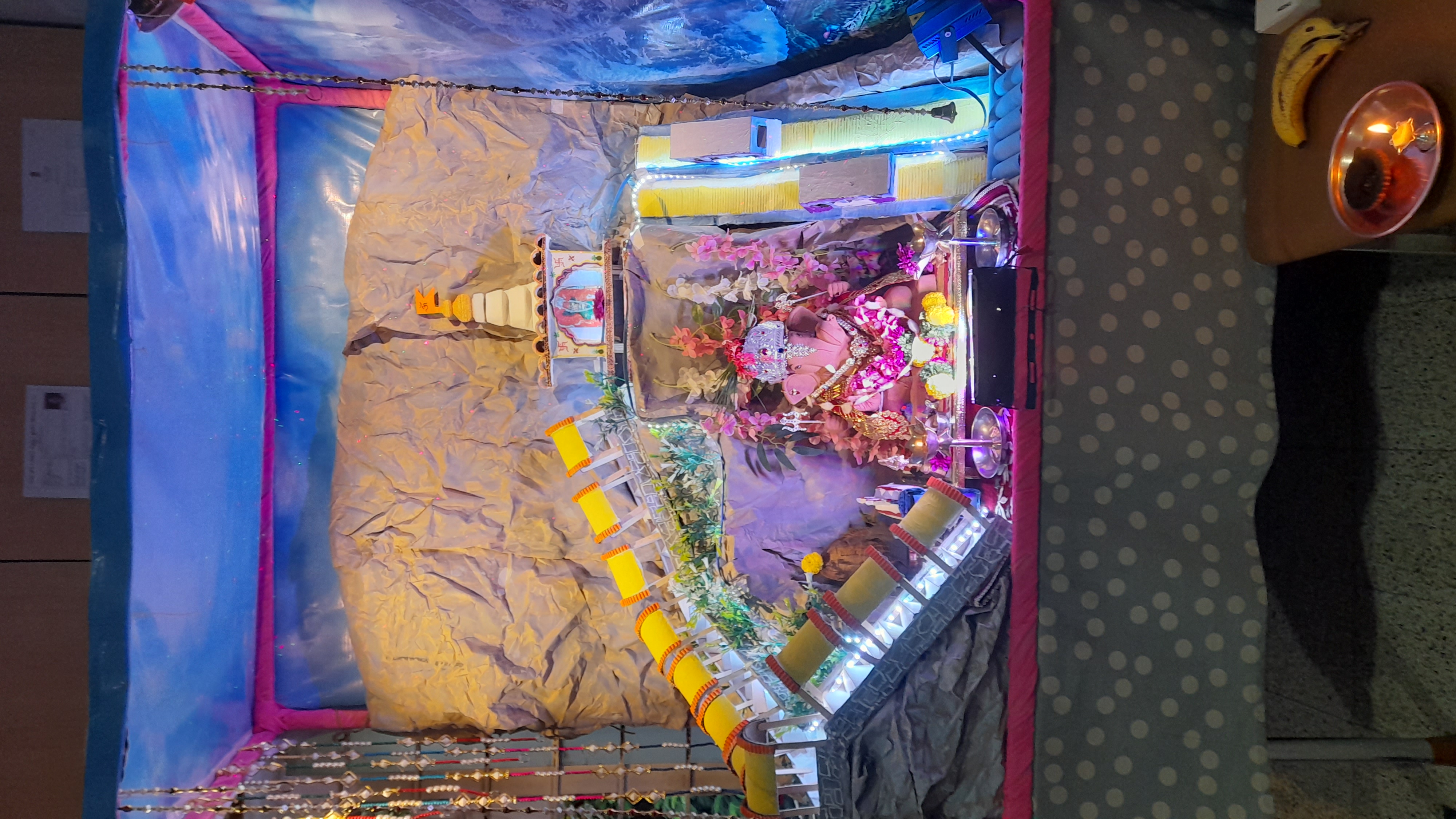 गणपती बाप्पा - Sanjay Gujarathi